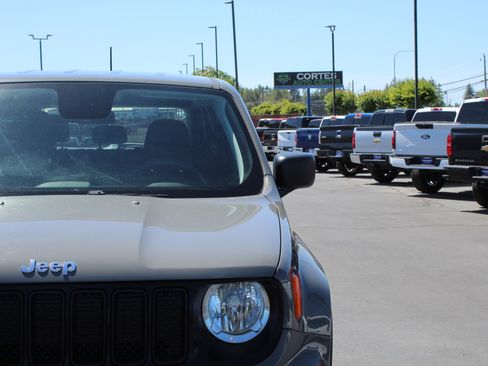 Used 2020 Jeep Renegade Sport AWD/4WD image 11