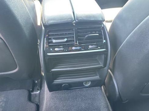 Used 2018 BMW 540i RWD image 16