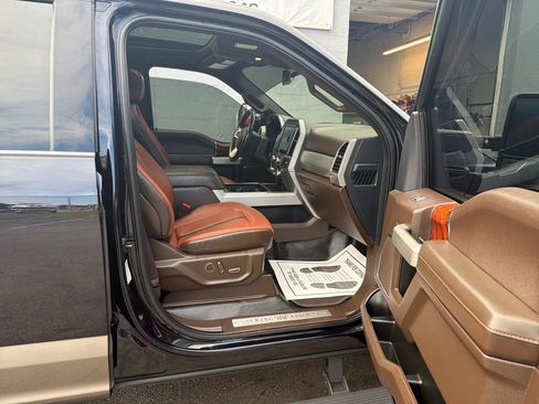 Used 2022 Ford F350 King Ranch w/ Tremor Off-Road Package AWD/4WD image 16