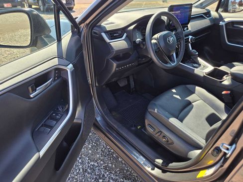 Used 2024 Toyota RAV4 Limited w/ Advanced Technology Package AWD/4WD image 19