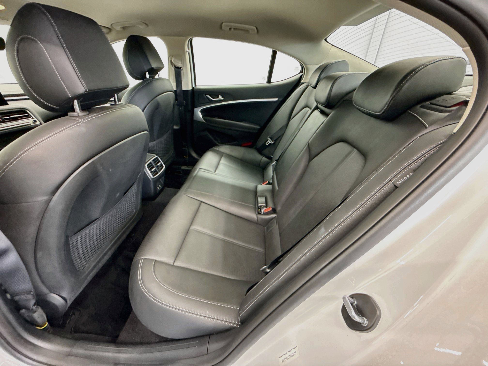 Used 2026 Genesis G70 2.5T RWD image 28