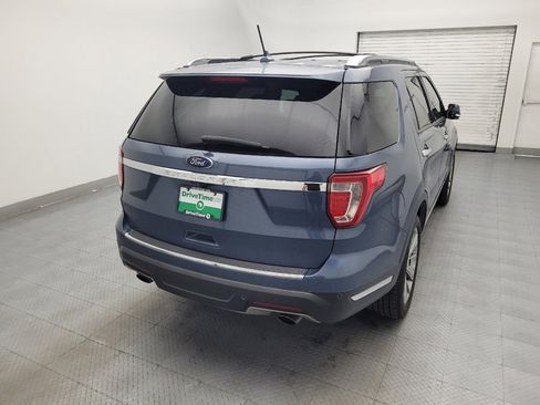Used 2018 Ford Explorer Limited image 7