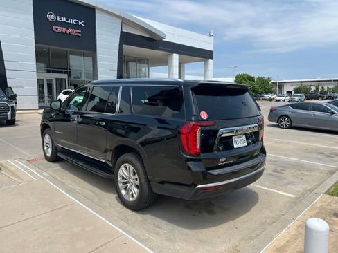 Used 2022 GMC Yukon XL SLT w/ SLT Premium Package RWD image 5
