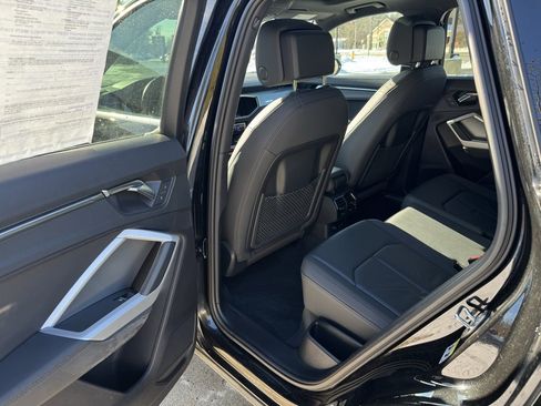 Used 2021 Audi Q3 2.0T Premium w/ Convenience Package image 25