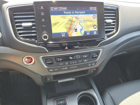 Used 2022 Honda Ridgeline RTL-E image 37