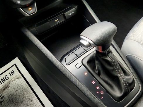 Used 2023 Kia Rio S image 16