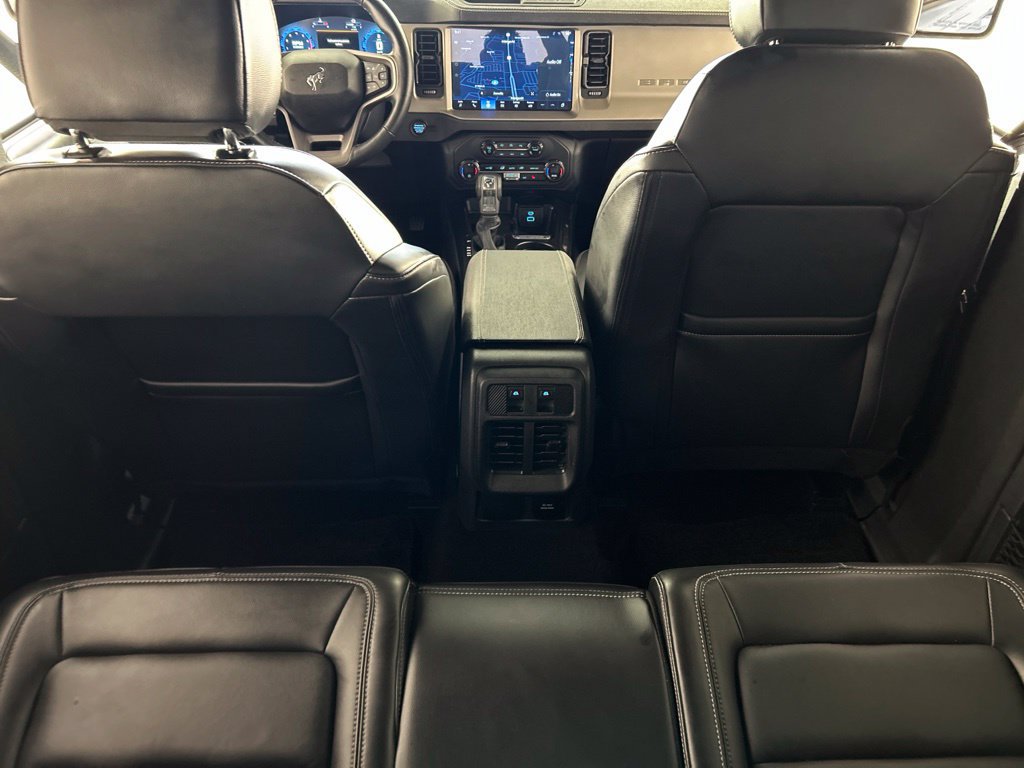 Used 2025 Ford Bronco Outer Banks AWD/4WD image 23