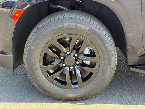 Used 2023 Chevrolet Tahoe LS image 10