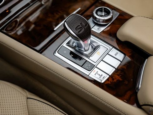 Used 2014 Mercedes-Benz SL 550 image 69