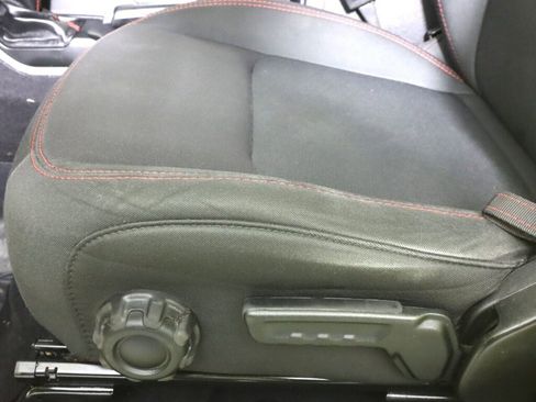 Used 2022 Jeep Wrangler Unlimited Rubicon image 28