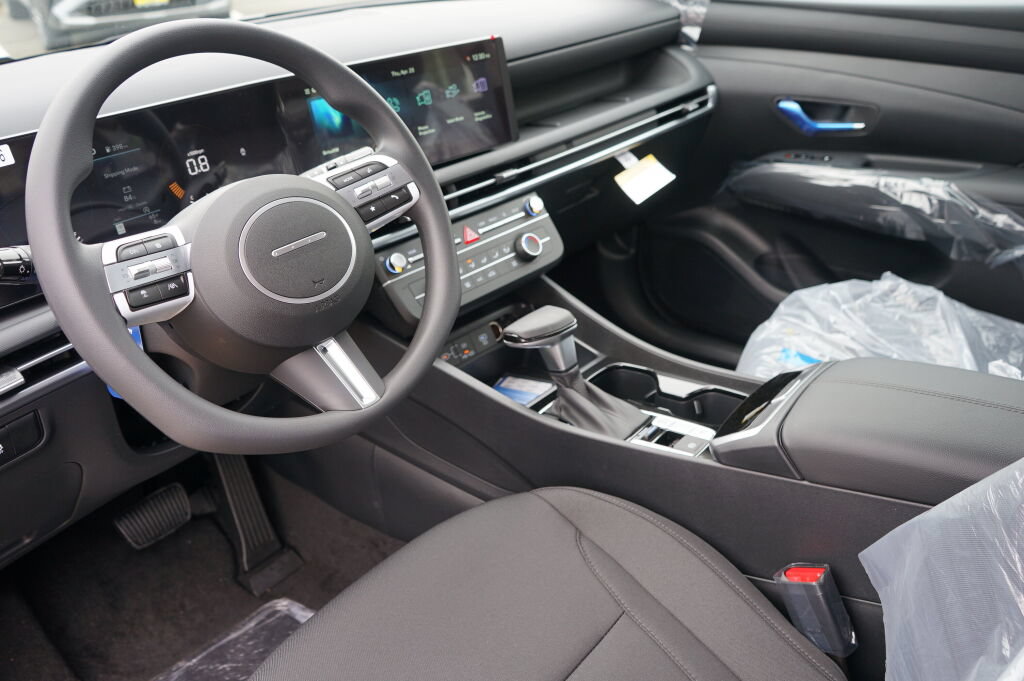 New 2026 Hyundai Tucson SE AWD/4WD image 12