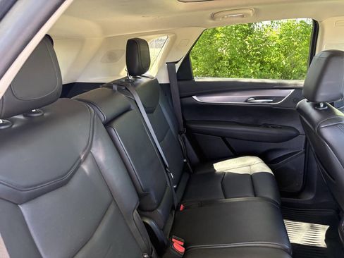 Used 2019 Cadillac XT5 Luxury AWD/4WD image 34