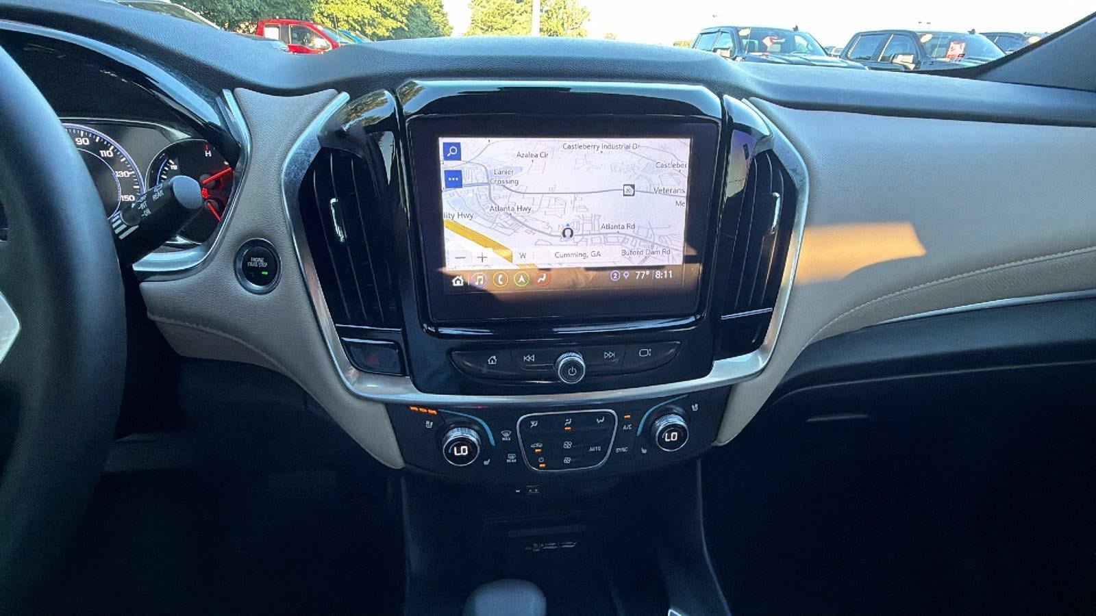 Used 2023 Chevrolet Traverse Premier FWD image 36