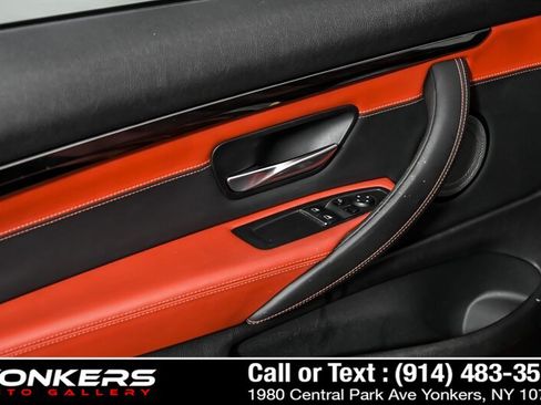 Used 2019 BMW M4 Coupe w/ Competition Package RWD image 12