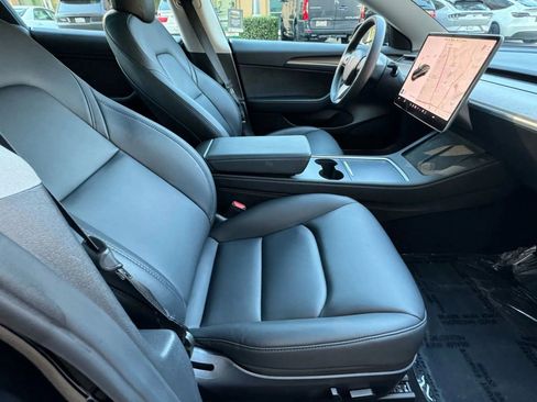 Used 2023 Tesla Model 3 Standard Range image 15