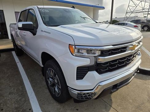 Used 2026 Chevrolet Silverado 1500 LT AWD/4WD image 1