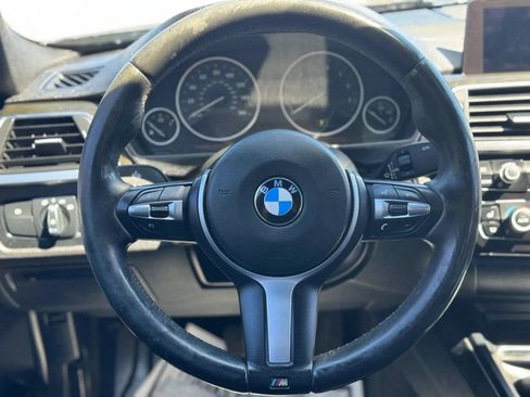 Used 2018 BMW 330i xDrive Sedan AWD/4WD image 21