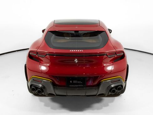 Used 2025 Ferrari Purosangue image 18