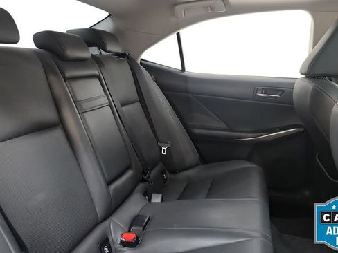 Used 2016 Lexus IS 200t w/ Premium Package RWD image 28