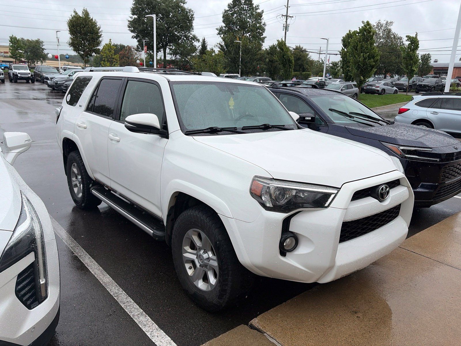 Used 2015 Toyota 4Runner SR5 Premium AWD/4WD image 2