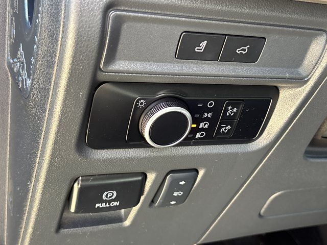 Used 2024 Ford Expedition XLT AWD/4WD image 23