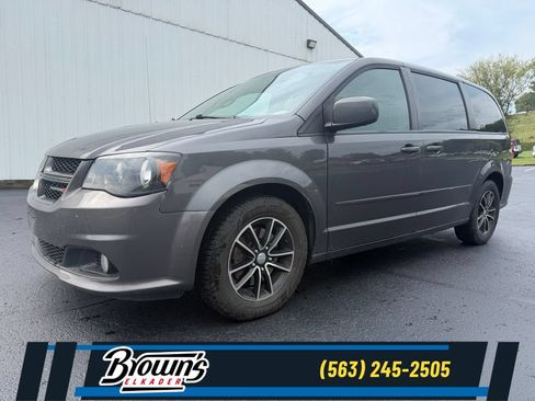 Used 2017 Dodge Grand Caravan GT FWD image 1