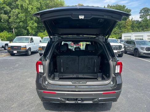 Used 2025 Ford Explorer ST-Line RWD image 20