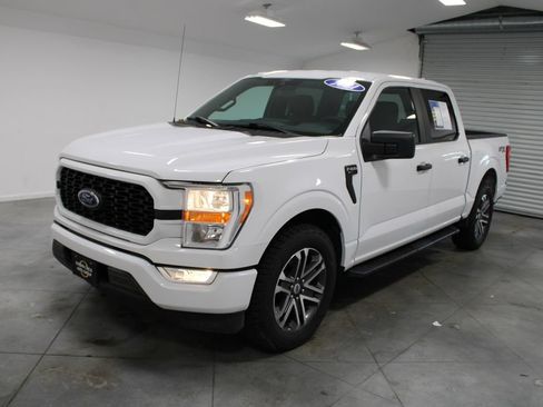 Used 2021 Ford F150 XL w/ STX Appearance Package RWD image 4