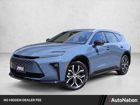 Used 2025 Toyota Crown Signia AWD/4WD image 1