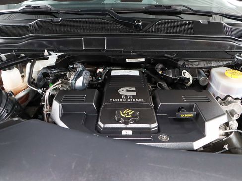 Used 2022 RAM 3500 Tradesman image 30