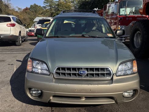 Used 2003 Subaru Outback Wagon image 3