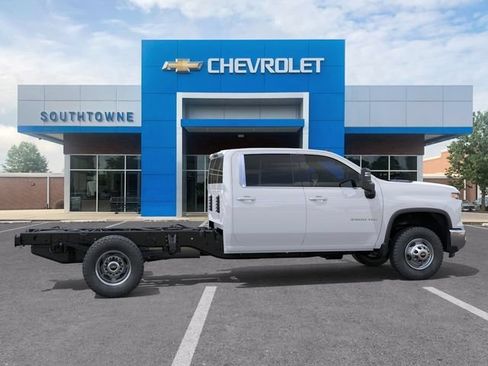 New 2026 Chevrolet Silverado 3500 W/T w/ WT Convenience Package AWD/4WD image 5