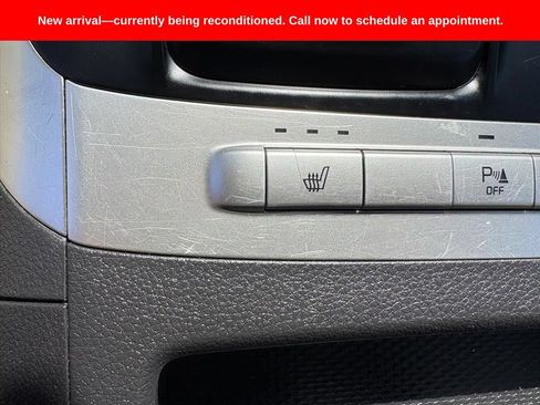 Used 2022 Kia Carnival LX FWD image 14