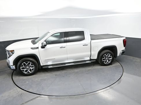 Used 2024 GMC Sierra 1500 SLT w/ SLT Premium Package AWD/4WD image 28