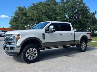 Used 2019 Ford F250 King Ranch w/ King Ranch Ultimate Package AWD/4WD video 1