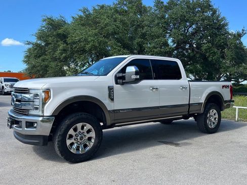 Used 2019 Ford F250 King Ranch w/ King Ranch Ultimate Package AWD/4WD image 1