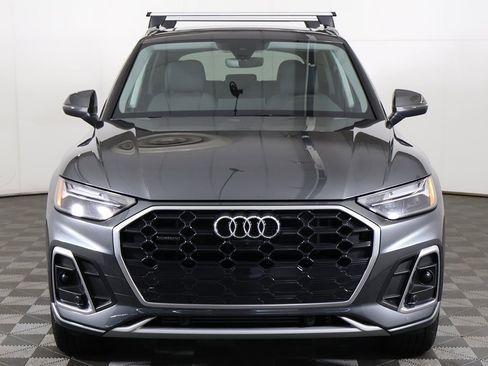 Used 2024 Audi Q5 e Premium Plus image 13