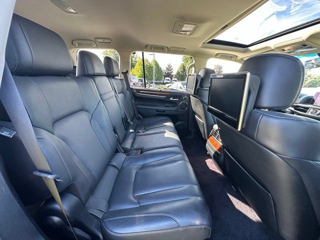 Used 2017 Lexus LX 570 4WD w/ Luxury Package image 24
