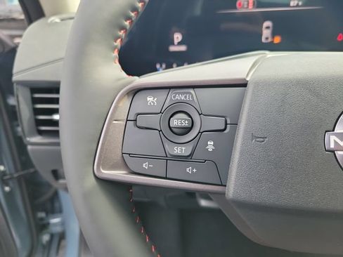 New 2026 Nissan Sentra SR w/ Floor Mat Package FWD image 18