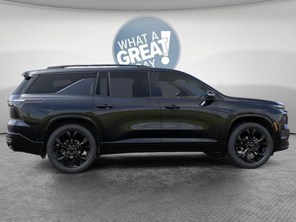 New 2027 Chevrolet Traverse RS w/ LPO, Floor Liner Package AWD/4WD image 5