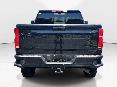 Used 2026 Chevrolet Silverado 2500 LT w/ Trail Boss Package AWD/4WD image 5