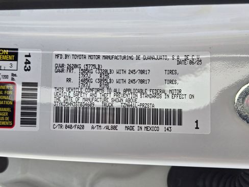 Used 2025 Toyota Tacoma SR w/ SR Upgrade Package image 33