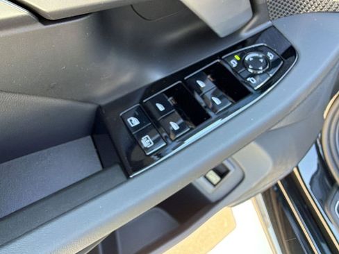 New 2026 BMW M5 w/ Executive Package image 20