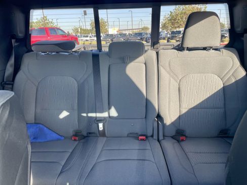 Certified 2024 RAM 1500 Big Horn AWD/4WD image 20