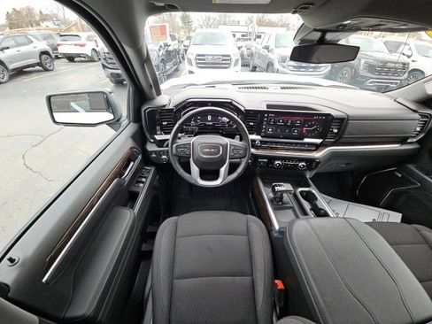 Used 2025 GMC Sierra 1500 Elevation w/ Preferred Package image 22
