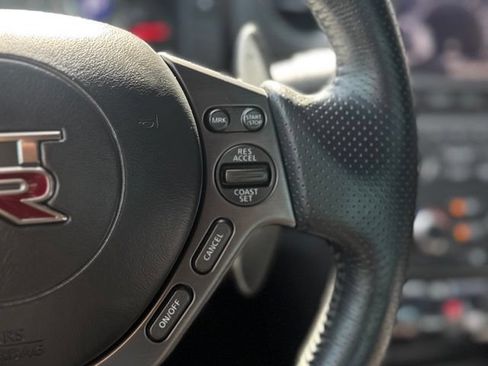 Used 2014 Nissan GT-R Track Edition AWD/4WD image 20