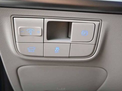 New 2026 Hyundai Tucson Limited image 21