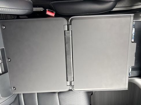 New 2025 Ford F150 Lariat w/ Equipment Group 502A High image 21