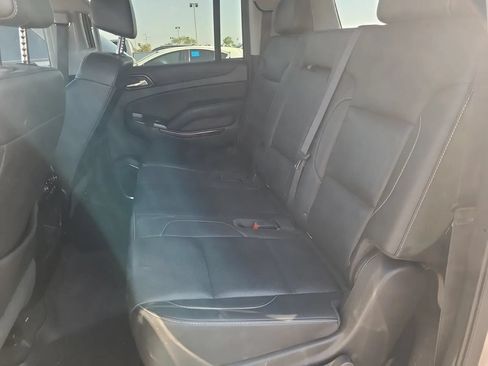 Used 2019 GMC Yukon XL SLT w/ Open Road Package RWD image 11