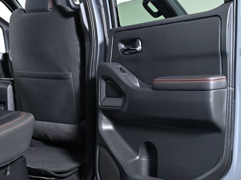 Certified 2023 Nissan Frontier PRO-4X w/ Pro Convenience Package AWD/4WD image 36